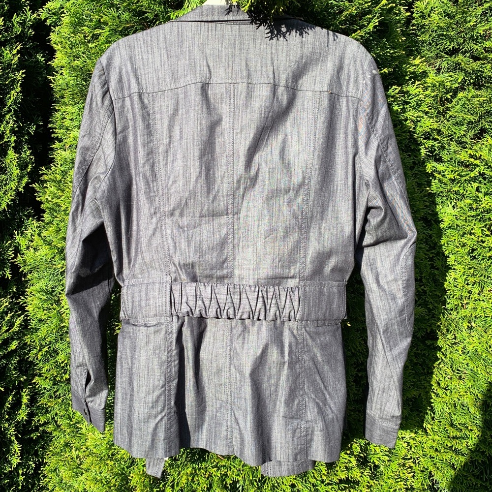 Calvin Klein || Jacket - Picture 4 of 7